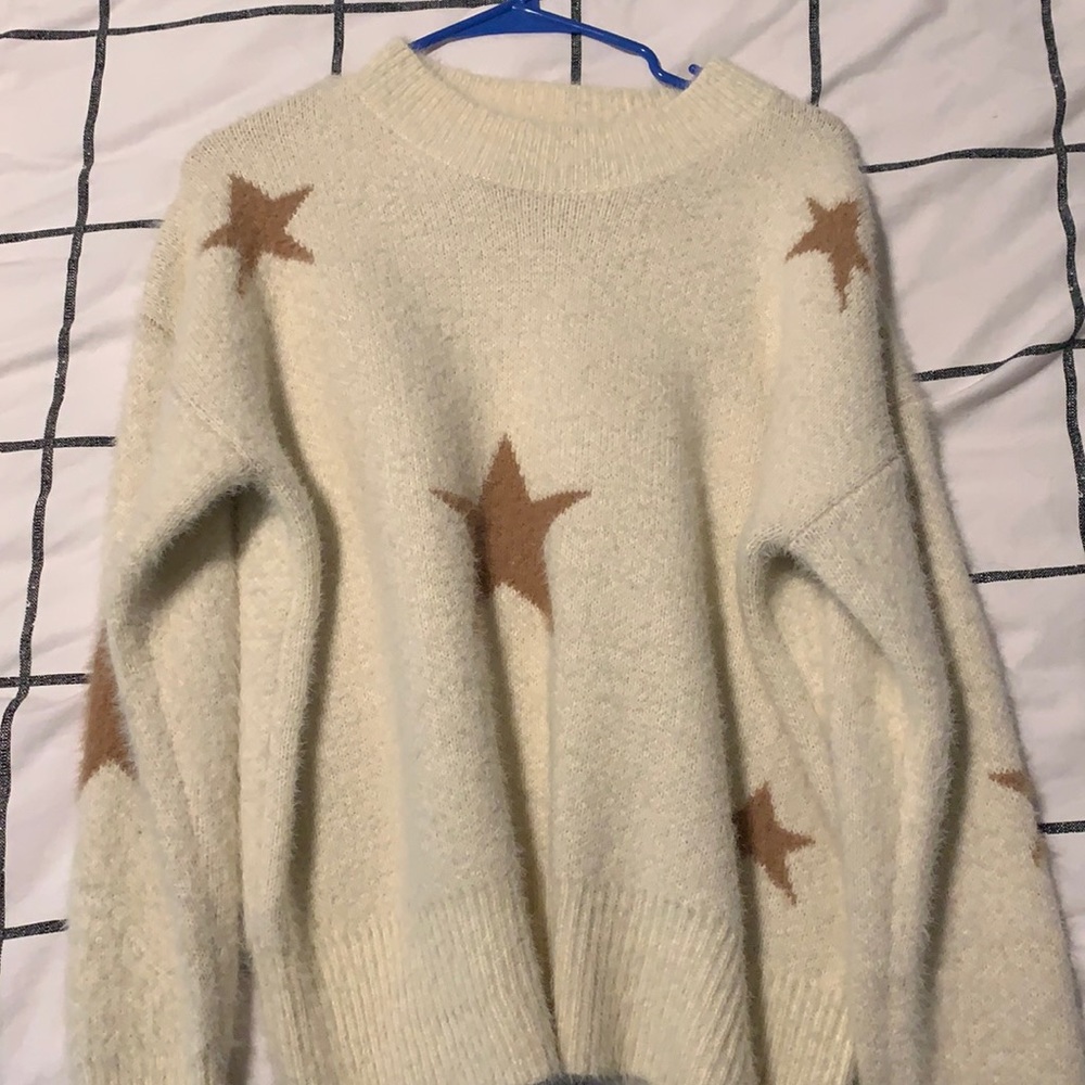 Vestique Star sweater